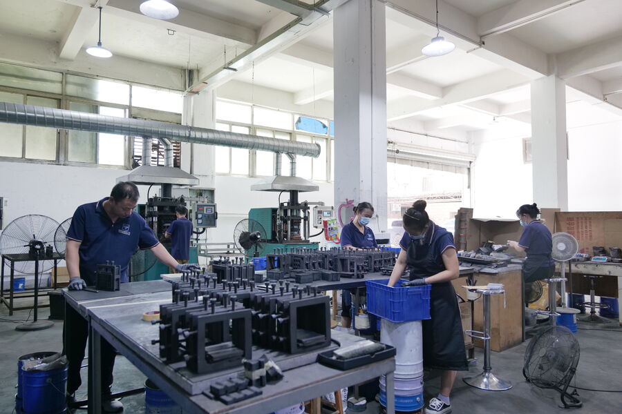 Xiamen Sumo Diamond Tools Co., Ltd línea de producción del fabricante